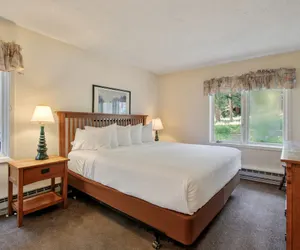 Photo 3 - Ten Mile Haus 1 Bedroom Condo #B8