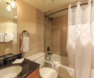 Photo 4 - Mountain Plaza 1 Bedroom Condo #404