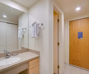 Photo 5 - Copper Mountain Inn 2 Bedroom Condo #225/229
