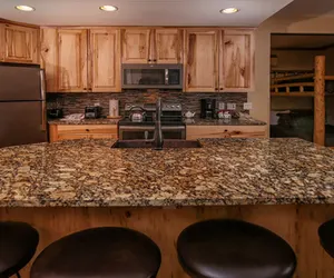 Photo 5 - Tucker Mountain 1 Bedroom + Den Condo #519