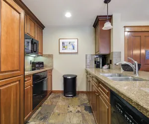 Photo 2 - Mill Club 3 Bedroom Condo #402