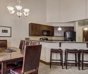 Photo 2 - Cirque 3 Bedroom Condo #218