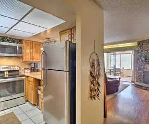 Photo 4 - Bridge End 1 Bedroom Condo #104