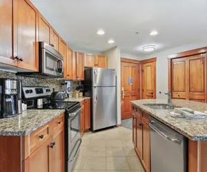 Photo 3 - Copper One 1 Bedroom + Den Condo #416