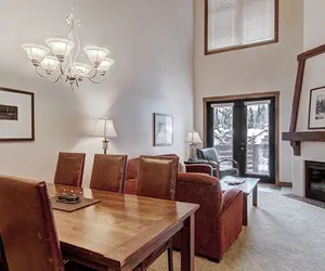 Photo 4 - Cirque 2 Bedroom Condo #210