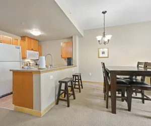 Photo 2 - Passage Point 1 Bedroom Condo #401