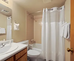 Photo 2 - Foxpine Studio  #112