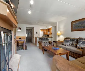 Photo 3 - Mountain Plaza 1 Bedroom Condo #507/509