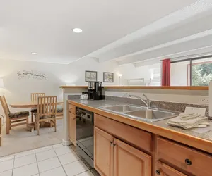 Photo 5 - Lodge at Copper 1 Bedroom + Den Condo #205