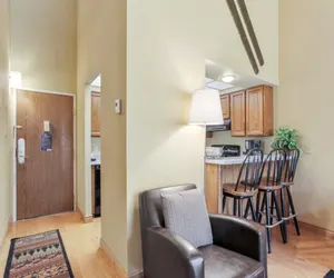 Photo 5 - Bridge End 1 Bedroom + Loft  Condo #404
