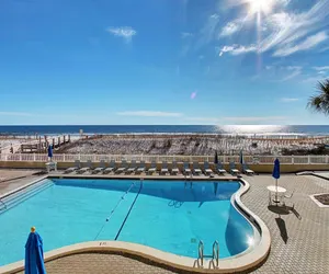 Photo 3 - Sea Oats 606 is a Gorgeous Gulf Front 3 BR - with Free Beach Service for 4