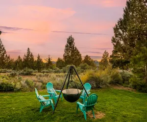Photo 5 - Family-Friendly Dara Oaks Home with Private Hot Tub and BBQ on the Deck