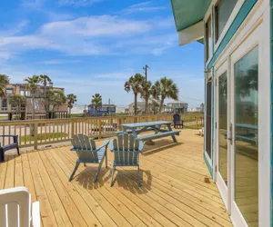 Photo 3 - Alsup House in Jamaica Beach