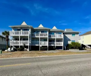 Photo 2 - Last Resort I 101
