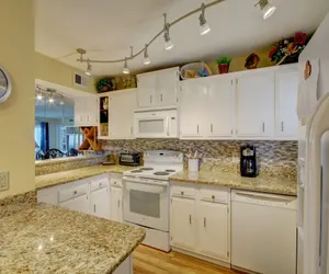 Photo 4 - 563 El Matador