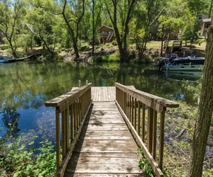 Photo 3 - Cozy Cabin On The Cove - Lakefront with Private Dock