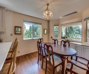 Photo 2 - Casa Del Lago - Only 200 Yards from the Beach