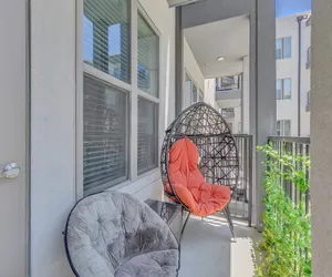 Photo 4 - Maison de Luxe Brand New Cozy, Prime Location