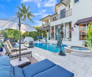 Photo 3 - Luxury Home Villa D' Amore Southern Florida Paradise