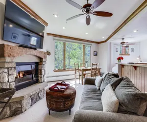 Photo 2 - Spacious studio condo with lift view at Elkhorn Lodge