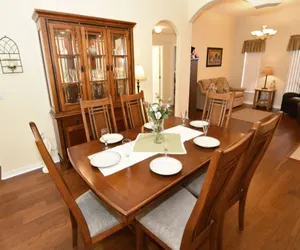 Photo 3 - Lakeside 4-Bed Pool Home at Villa Sol
