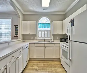 Photo 2 - 415 Cypress Bend