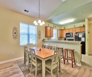 Photo 4 - 1535 Willow Bend