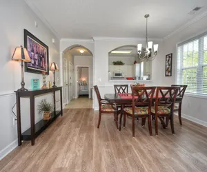 Photo 5 - 521 Arbor Trace