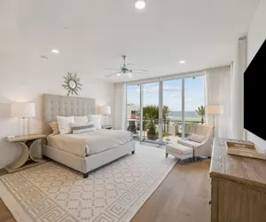 Photo 4 - Viridian | Seagrove Unit 203