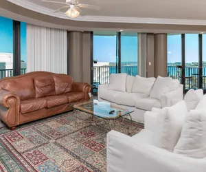 Photo 3 - Phoenix on the Bay 2 - 3 Bed 3 Bath BV High Sleeps 8