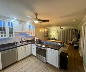 Photo 2 - Big Island Lunapule Condos 102A
