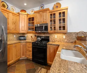 Photo 2 - TOWN POINTE C302