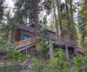 Photo 2 - NVH0581 - Zephyr Cabin
