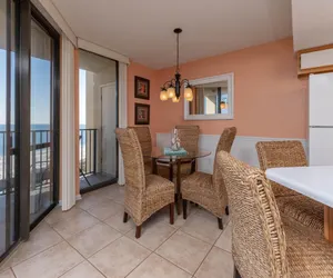 Photo 2 - Phoenix VII - 1 Bed 1 Bath Gulf Front Low Sleeps 4