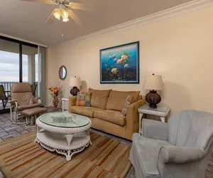 Photo 2 - Phoenix VIII - 1 Bed 1 Bath GF Select Sleeps 4