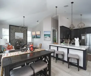 Photo 4 - 5545 New 4BR Oasis: Walk to Beach, Pool, Pet-Friendly!