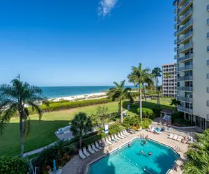 Photo 2 - Estero Beach 305B Gulf View Paradise: Beachfront, Pool