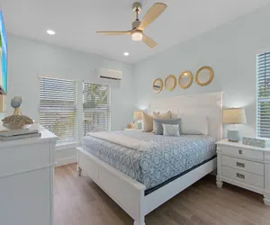 Photo 4 - 2633 Coconut Sunsets B: 4BR w/ Pool & Steps to Beach