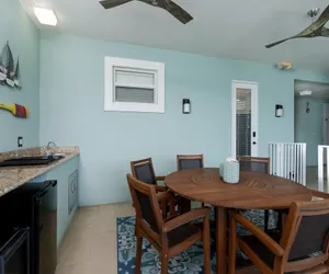 Photo 5 - Bonita Paddle A: Balcony & Amenities