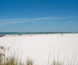 Photo 4 - 40 Warm Sands North End Retreat: 3BR Beach Front
