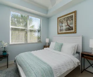 Photo 2 - Bonita Paddle Manor Retreat w/ Outdoor Kitchen