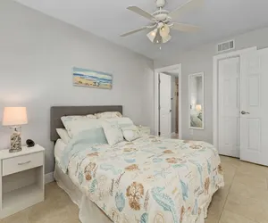 Photo 2 - Monthly Discount! Estero Cove 523: Views, Pool, Pickleball Court