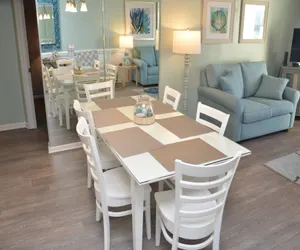 Photo 3 - ROYAL GARDEN RESORT 201