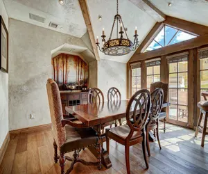 Photo 5 - Golden Peak Luxury 4 BR Penthouse - Ski-in/out! Save 20% on 7+ Nights!