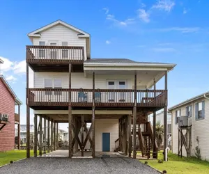 Photo 3 - Life of Sea-Renity / 112 Burlington Street