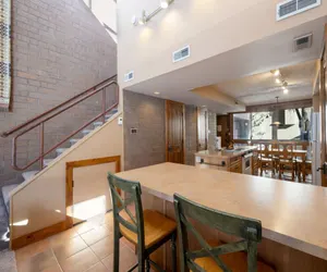 Photo 5 - Park Avenue 224