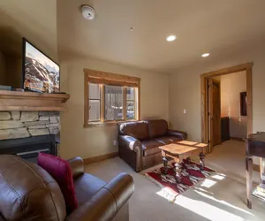 Photo 3 - Jupiter Inn 10