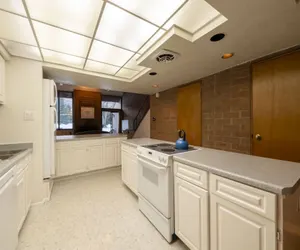 Photo 5 - Park Avenue 252