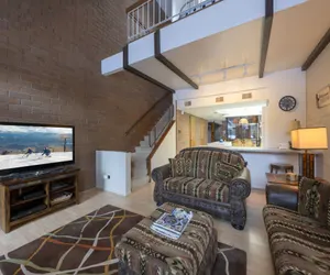 Photo 4 - Park Avenue 252