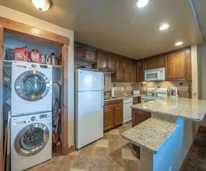 Photo 3 - Resort Plaza 5009